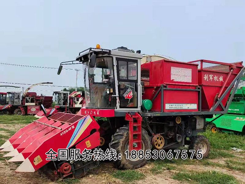 玉米双收联合收割机