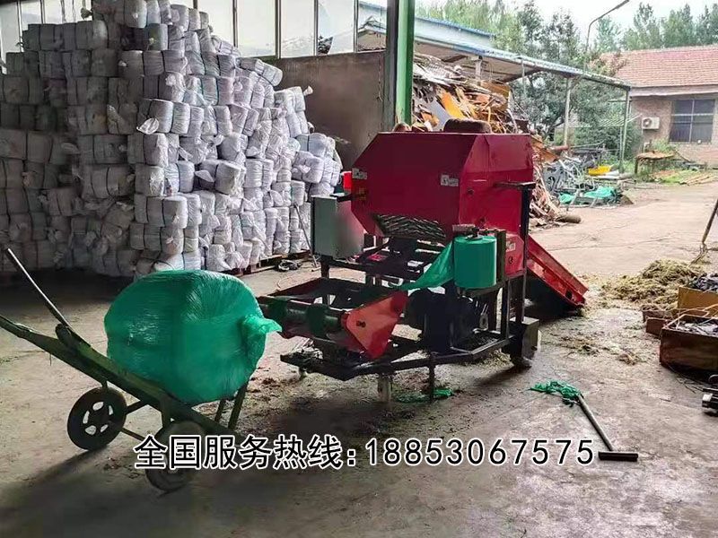 青储打捆包膜一体机